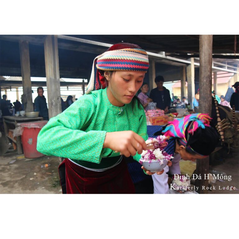 chợ-phiên-Đồng-Văn-Hà-Giang-Việt-Nam