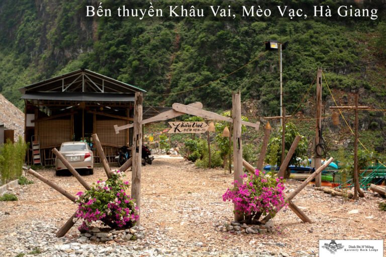 ảnh cho thấy lối vào nơi thuê thuyền hẻm Khâu Vai